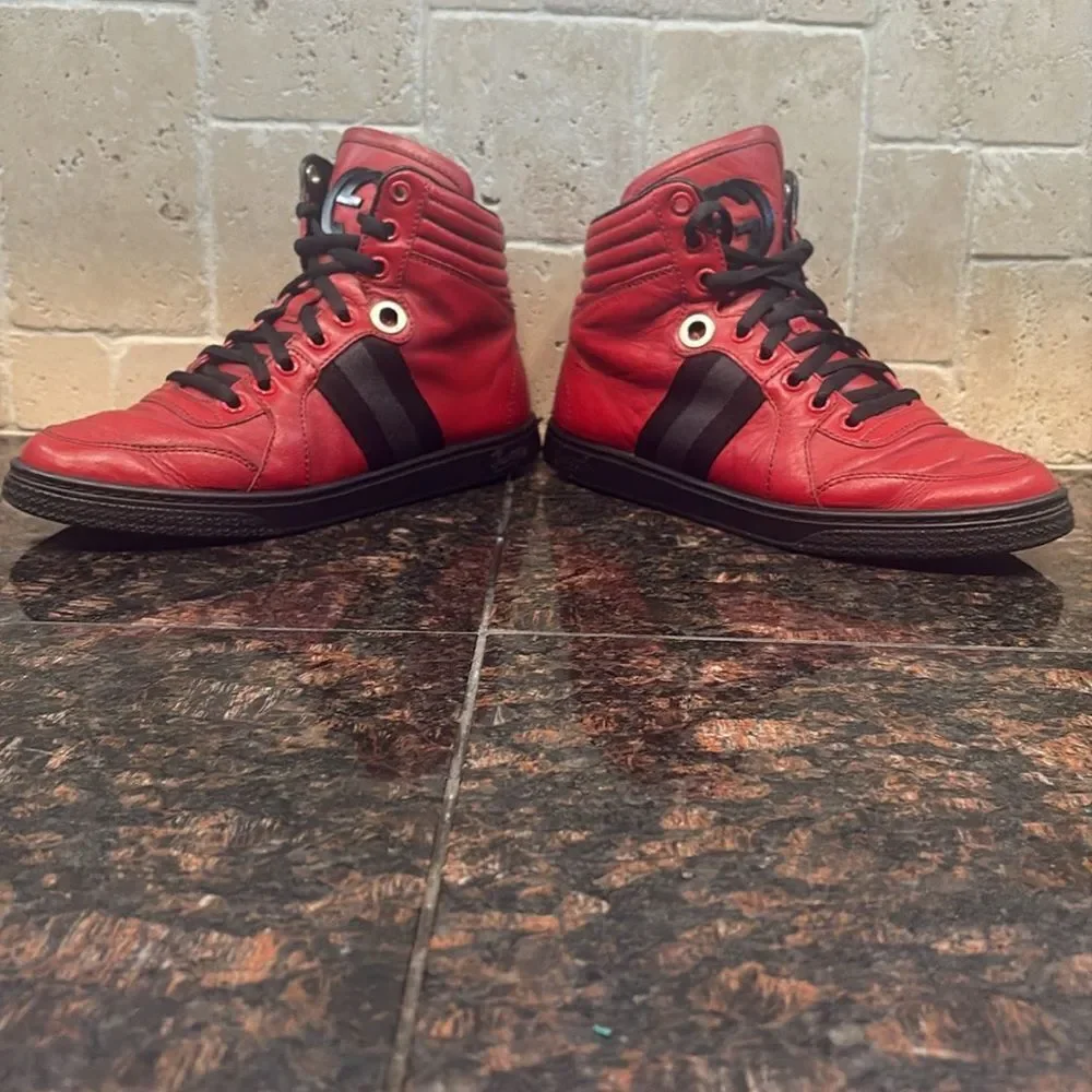 Gucci Silverstone NS Nylon High 'Red' Viaggio Leather Stripe Collection $890